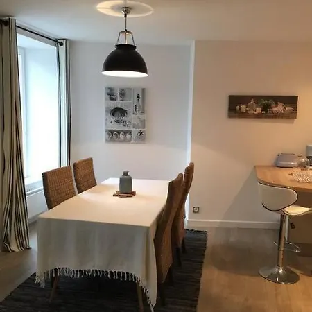 Duplex, 2 Chambres, 75m2 Proche Commerces Et Appartamento Saint-Malo